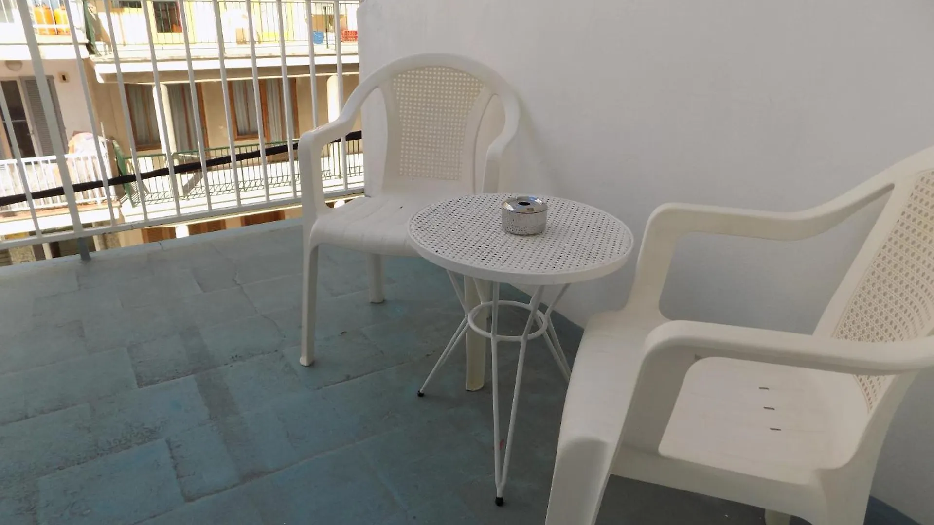 Hostal Villa Maruja El Arenal  Spanje