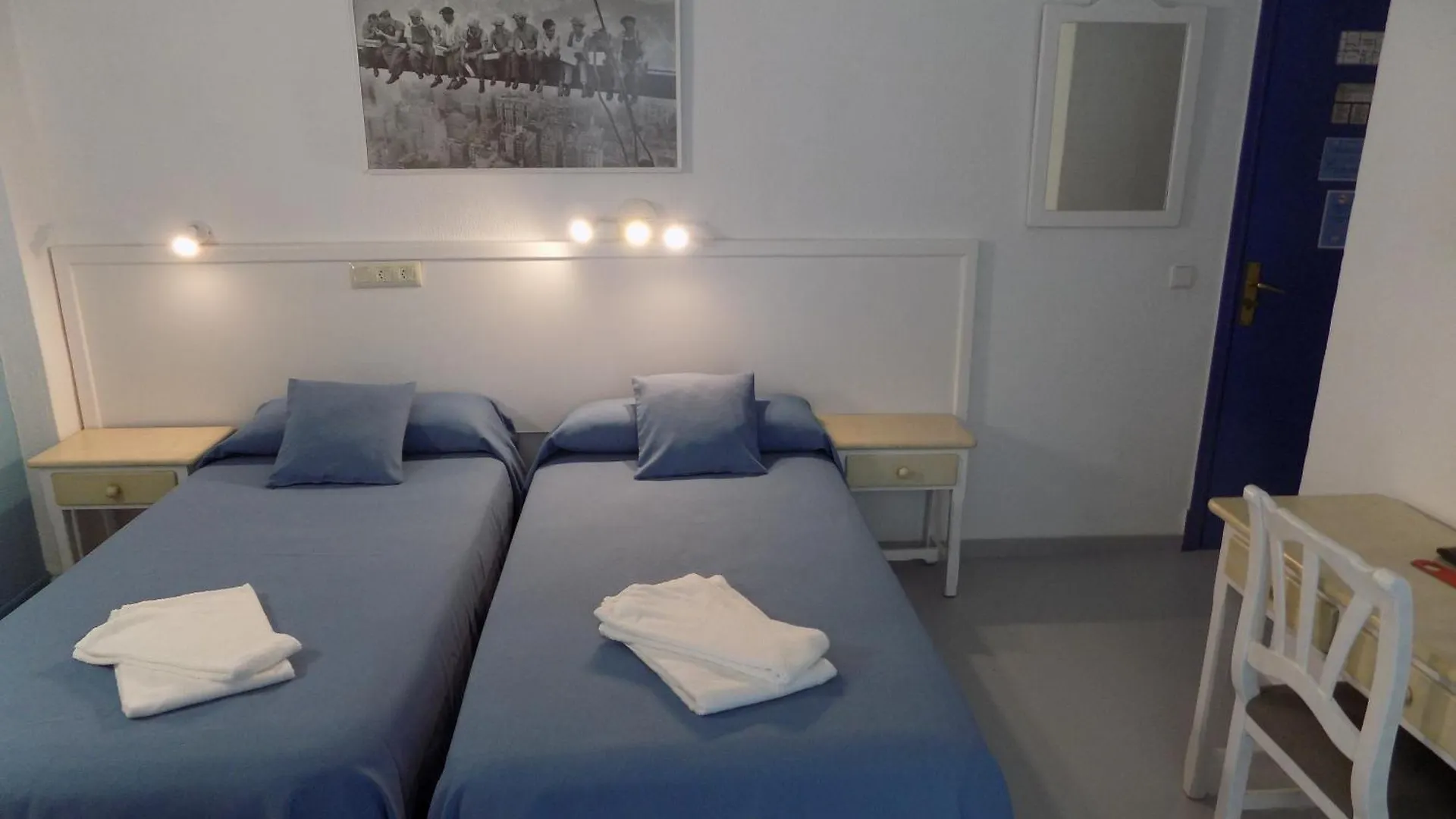 Hostal Villa Maruja El Arenal  Spagna