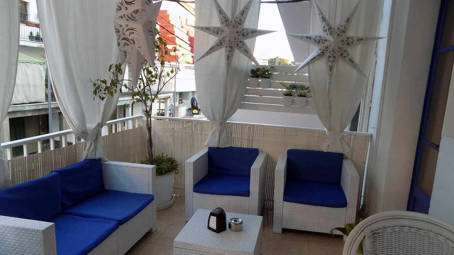 Hostal Villa Maruja El Arenal  Hotel